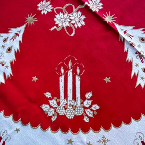 Vintage Christmas Holiday Tablecloth Cotton Print Round Fringe Red Gold Festive - Picture 5 of 10